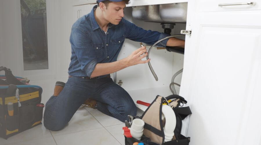 Professional same day plumber in Chouteau, OK